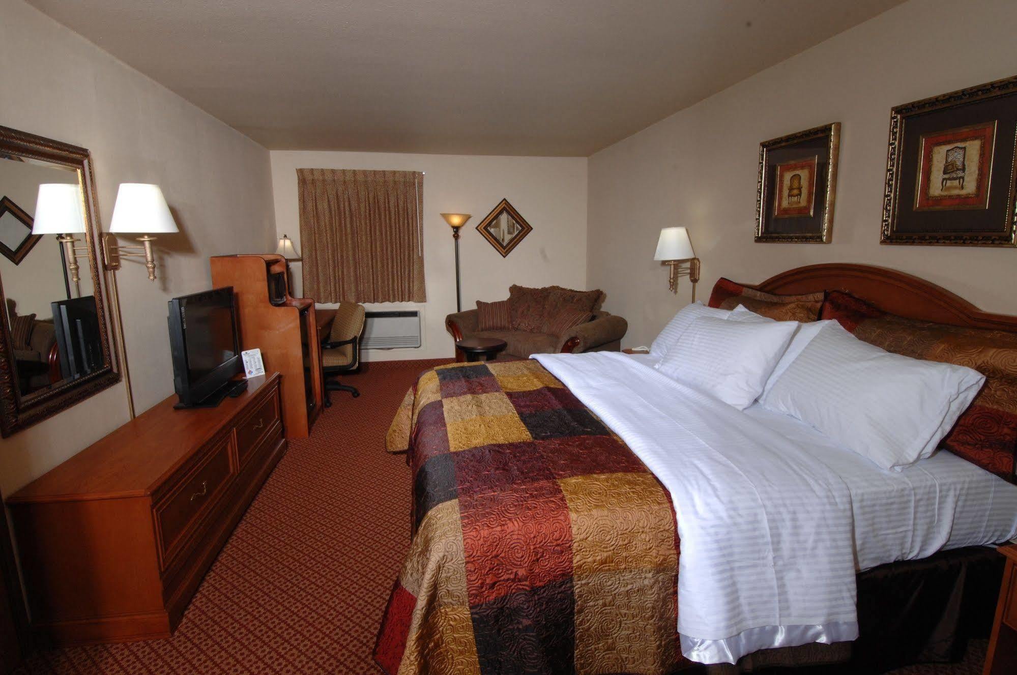 All American Inn & Suites Branson Habitación foto
